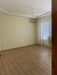 Продаж 2-х поверхового добротного будинка район Арнаутово. фото 5 Продаж 2-х поверхового добротного будинка район Арнаутово. фото 5