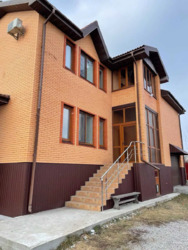Продається розкішний 2- поверховий будинок фото 1 Продається розкішний 2- поверховий будинок фото 1