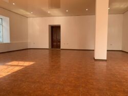 Продається будинок по вулиці Кримській вул., ( можливо під бізнес) фото 4 Продається будинок по вулиці Кримській вул., ( можливо під бізнес) фото 4