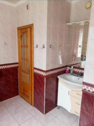 Будинок з укриттям на початку Лелеківки. фото 9 Будинок з укриттям на початку Лелеківки. фото 9