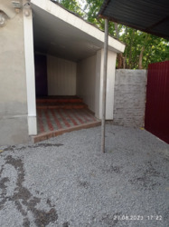 Продаж півбудинку та земельної ділянки 6,9 соток у центрі міста фото 5 Продаж півбудинку та земельної ділянки 6,9 соток у центрі міста фото 5