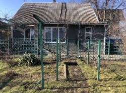 Дом в п.г.т. Александровка фото 3 Дом в п.г.т. Александровка фото 3