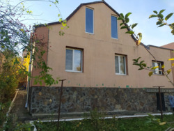Продам будинок на П'ятничанах фото 2 Продам будинок на П'ятничанах фото 2