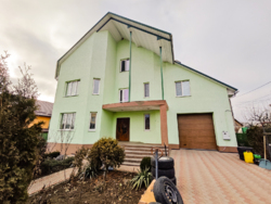 Продам добротний будинок фото 1 Продам добротний будинок фото 1