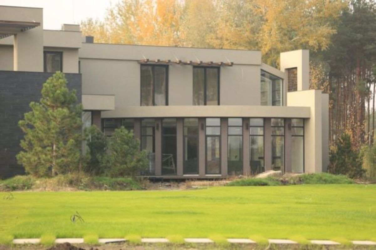 Продажа дома 832 м2 168 сот Таценки выход в р Стугна фото 1 Продажа дома 832 м2 168 сот Таценки выход в р Стугна фото 1