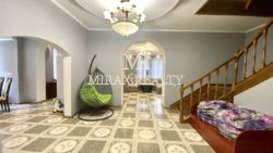 ������ ���������� ������� 305 �² �� �������. 10 �����. ����. ������. ���� 10