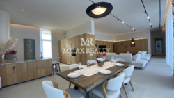 ������ �������� ������� 452 �2 �� ������ 15 ����� � ������������� �������� �� ���������� ���� 7