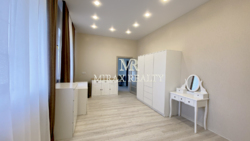 Продаж житлового будинку 833м2 ділянка 18 соток Козин, Конча-Заспа фото 3 Продаж житлового будинку 833м2 ділянка 18 соток Козин, Конча-Заспа фото 3