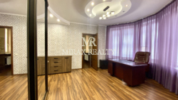 ������ ���������� ������� 305 �² �� �������. 10 �����. ����. ������. ���� 30