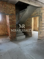 Продаж будинку 117м2+100м2 мансарда ділянка 7сот ліс Одеська траса 30 км від Києва фото 8 Продаж будинку 117м2+100м2 мансарда ділянка 7сот ліс Одеська траса 30 км від Києва фото 8