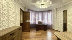 ������ ���������� ������� 305 �² �� �������. 10 �����. ����. ������. ���� 23