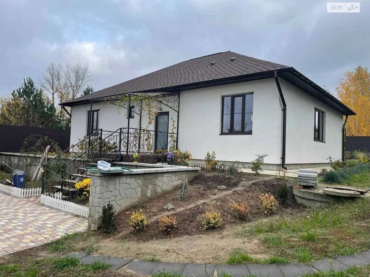 ������� 113 ��.�. 10 �����, �. ��������, ���������� �-� ���� 1