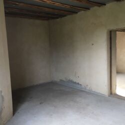  210, 3 , .  (), . ,   (-)  12