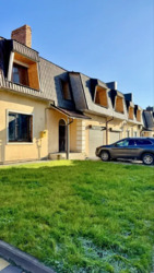 Продам таунхаус на Стрілецькій набережній!Внутр.роботи, буд.матеріали! фото 3 Продам таунхаус на Стрілецькій набережній!Внутр.роботи, буд.матеріали! фото 3