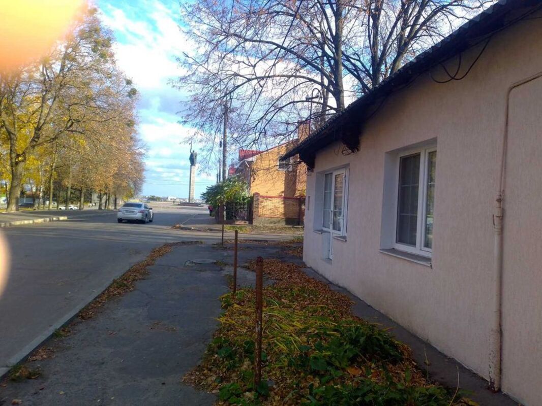 Продам полдома в центре города фото 1 Продам полдома в центре города фото 1