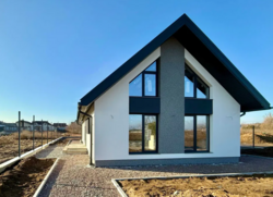 Приватний будинок в Зарічанах 127 000 $ фото 1 Приватний будинок в Зарічанах 127 000 $ фото 1