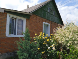 Продається добротний будинок в Черняхові. фото 1 Продається добротний будинок в Черняхові. фото 1