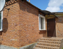 Продається добротний будинок в Черняхові. фото 3 Продається добротний будинок в Черняхові. фото 3