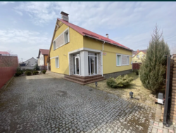 Продам сучасний приватний будинок в Житомирі на вул. Антоновича фото 1 Продам сучасний приватний будинок в Житомирі на вул. Антоновича фото 1