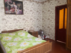  2-       39 ²  , -  .  4