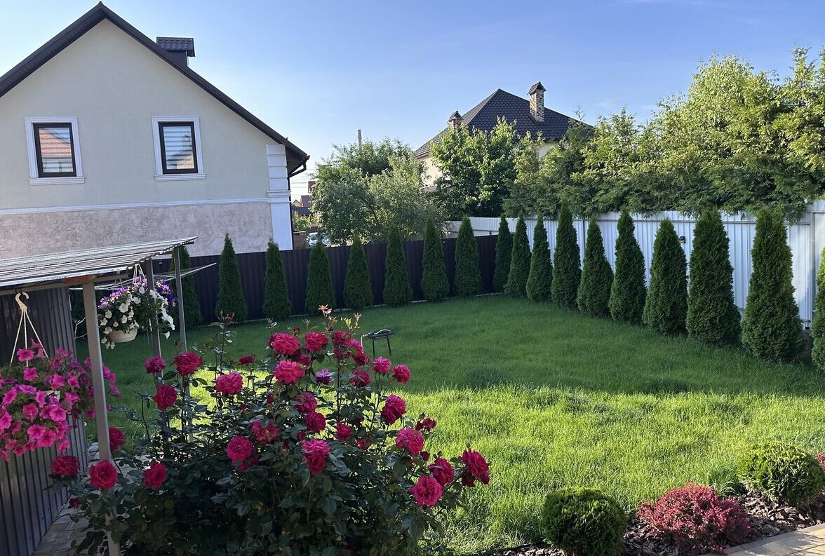 Продаж 2 поверхового будинку з ділянкою на 450 кв. м., 120 кв. м, 4 кімнати, на пров. Зоряний фото 1 Продаж 2 поверхового будинку з ділянкою на 450 кв. м., 120 кв. м, 4 кімнати, на пров. Зоряний фото 1