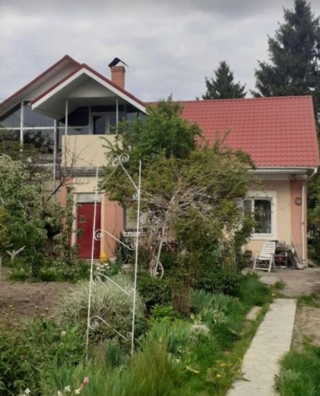 Продаж 2 поверхового будинку з каміном 150 кв. м, 6 кімнат, на вул. Данила Галицького фото 1 Продаж 2 поверхового будинку з каміном 150 кв. м, 6 кімнат, на вул. Данила Галицького фото 1