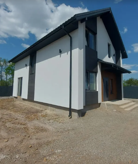 Продаж 2 поверхового будинку з ділянкою на 4 сотки, 120 кв. м, 4 кімнати, на вул. Гагаріна фото 1 Продаж 2 поверхового будинку з ділянкою на 4 сотки, 120 кв. м, 4 кімнати, на вул. Гагаріна фото 1