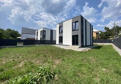 Продаж 2 поверхового будинку з ділянкою на 5 соток, 121 кв. м, 4 кімнати, на пров. Яна Засідателя фото 7 Продаж 2 поверхового будинку з ділянкою на 5 соток, 121 кв. м, 4 кімнати, на пров. Яна Засідателя фото 7