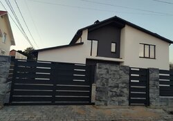 ������ 2 ����������� �������� � ������� �� 3 �����, 175 ��. �, ����. ������ ����� ���� 1