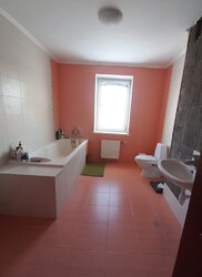 ������ 2 ����������� ������� � ������� �� 6 �����, 213.2 ��. �, ����. ����� �������������� ���� 17