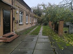 Продаж частини будинку на вул. Героїв Крут фото 1 Продаж частини будинку на вул. Героїв Крут фото 1