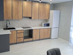 ������ 2 ����������� ��������� � ������� �� 1.3 �����, ����. �������� ���� 15