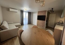 Продаж 1 поверхового будинку з ремонтом і ділянкою на 5 соток, 45 кв. м, 2 кімнати, на вул. Володимирська фото 8 Продаж 1 поверхового будинку з ремонтом і ділянкою на 5 соток, 45 кв. м, 2 кімнати, на вул. Володимирська фото 8