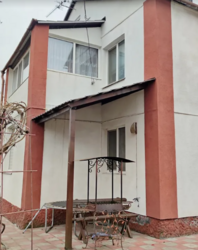 ������ 2 ����������� ������� ������� � ������� �� 10 �����, 210 ��. �, 6 ����� ���� 1