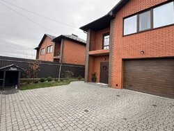 ������ 2 ����������� �������� � ������� �� 3.7 �����, 134.11 ��. �, 3-� ��. ������������� ���� 1