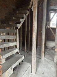 ������ 2 ����������� ������� � ��������� � ������� �� 9 �����, 200 ��. �, ����. ���������� ���� 7