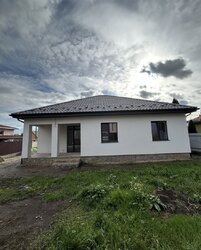 Продаж 1 поверхового будинку з ділянкою на 5 соток, с. Вінницькі Хутори, вул. Миру фото 1 Продаж 1 поверхового будинку з ділянкою на 5 соток, с. Вінницькі Хутори, вул. Миру фото 1