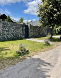  1        8 , 100 .   4