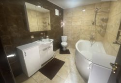 ������ 2 ����������� ������� � ������� � ������� �� 4 �����, 123 ��. �, 3 ������, �� ������ ������������ ���� 10