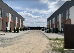 ������ 2 ����������� ��������� � ������� �� 2.5 �����, 115 ��. �, 4 ������, �� ����. ������ ���� 1