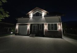 ������ 2 ����������� ������� � ������� � ������� �� 10 �����, 200 ��. �, 4 ������, �� ���. ����� ���� 9