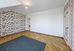 Продаж будинку з гаражем і ділянкою на 13.5 сотки, вул. Незалежна фото 15 Продаж будинку з гаражем і ділянкою на 13.5 сотки, вул. Незалежна фото 15