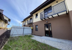 Продаж двоповерхового таунхауса, с. Зарванці. фото 1 Продаж двоповерхового таунхауса, с. Зарванці. фото 1