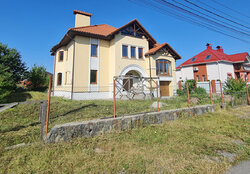 ������ 3 ����������� ������� � ��������� � ������� �� 12 �����, 415 ��. �, 7 �����, �� ����. ���������� ���� 1