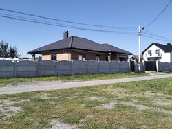 Продаж 1 поверхового будинку з гаражем і ділянкою на 7.5 сотки, 164.5 кв. м фото 2 Продаж 1 поверхового будинку з гаражем і ділянкою на 7.5 сотки, 164.5 кв. м фото 2