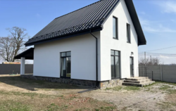 Продаж 2 поверхового будинку з ділянкою на 5 соток, 130 кв. м, вул. Головна фото 13 Продаж 2 поверхового будинку з ділянкою на 5 соток, 130 кв. м, вул. Головна фото 13