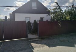 Продаж 1 поверхового будинку з гаражем і ділянкою на 4.5 сотки, 61.4 кв. м, 3 кімнати, на вул. Гната Танцюри фото 1 Продаж 1 поверхового будинку з гаражем і ділянкою на 4.5 сотки, 61.4 кв. м, 3 кімнати, на вул. Гната Танцюри фото 1