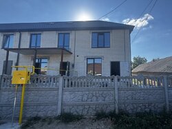 Продаж 2 поверхового таунхауса з ділянкою на 40 кв. м. фото 1 Продаж 2 поверхового таунхауса з ділянкою на 40 кв. м. фото 1