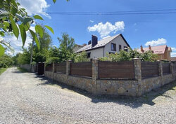 Продаж 2 поверхового будинку з гаражем і ділянкою на 6 соток, 236 кв. м, 7 кімнат, на вул. Синьоводська фото 8 Продаж 2 поверхового будинку з гаражем і ділянкою на 6 соток, 236 кв. м, 7 кімнат, на вул. Синьоводська фото 8