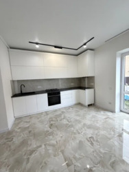 Продаж кутового таунхауса, пров. Весняний фото 1 Продаж кутового таунхауса, пров. Весняний фото 1